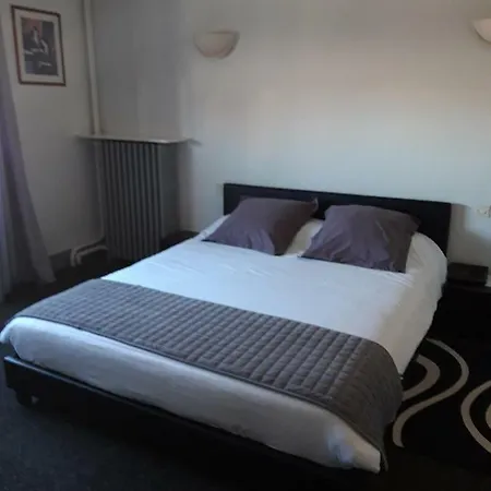 Le Royal 2* Chaumont