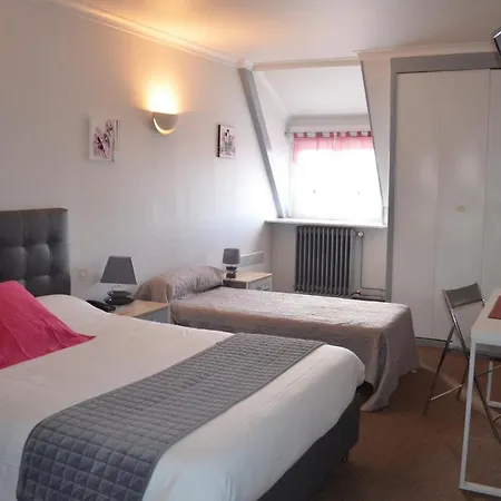 Hotel Le Royal 2*